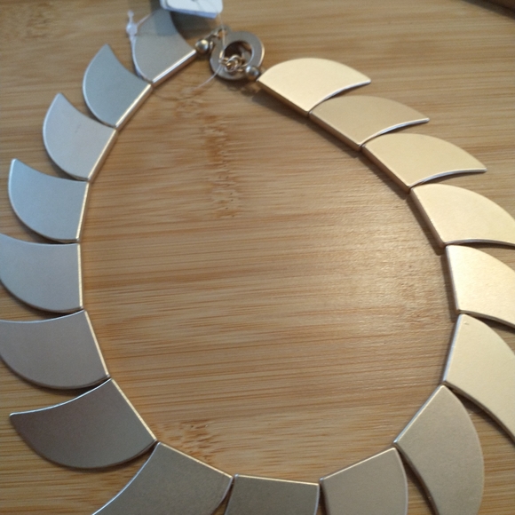 Parfois Matt Golden Necklace, earrings New With Tags. Jewelry Accessories - Picture 9 of 14